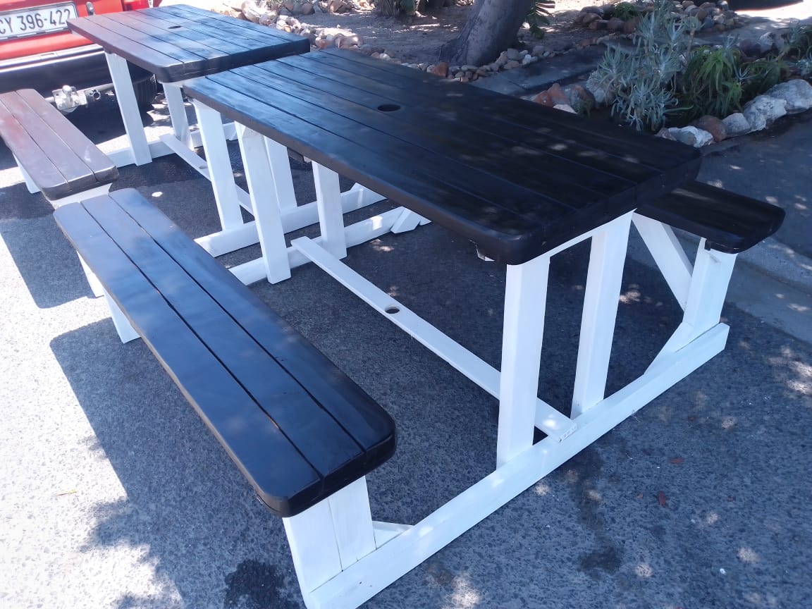 8-seater picnic bench set ebony